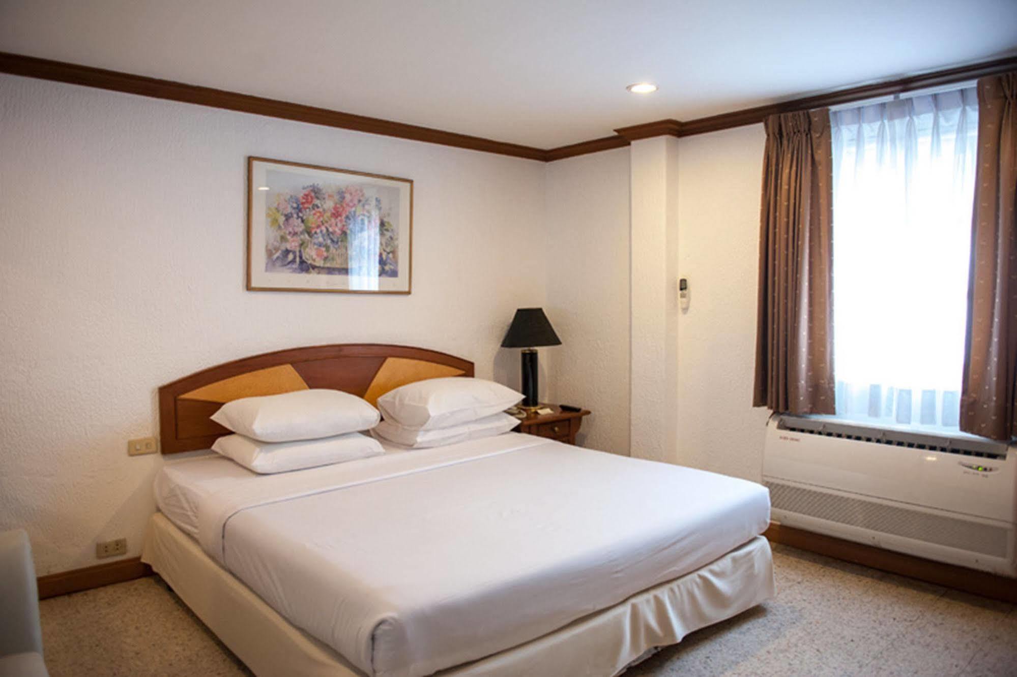 Lido Beach Hotel Pattaja Kültér fotó